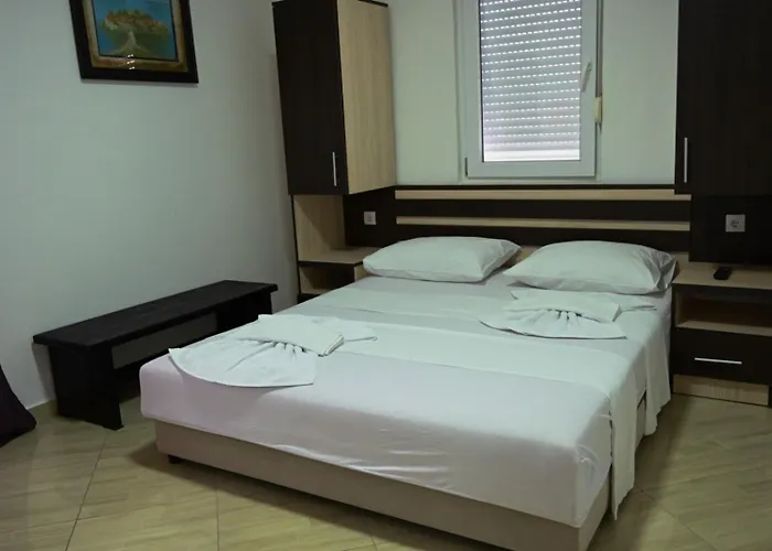 Vukli Apartments
